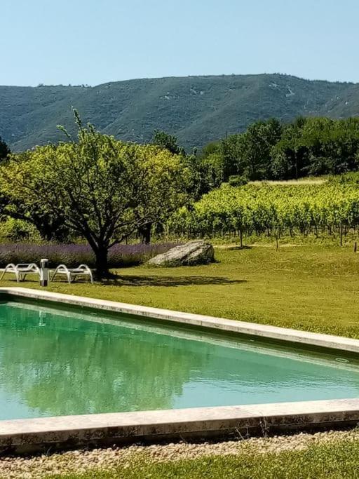 Le Lavoir Lacoste  Buitenkant foto