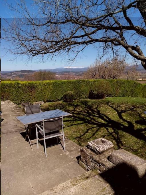 Le Lavoir Lacoste  Buitenkant foto